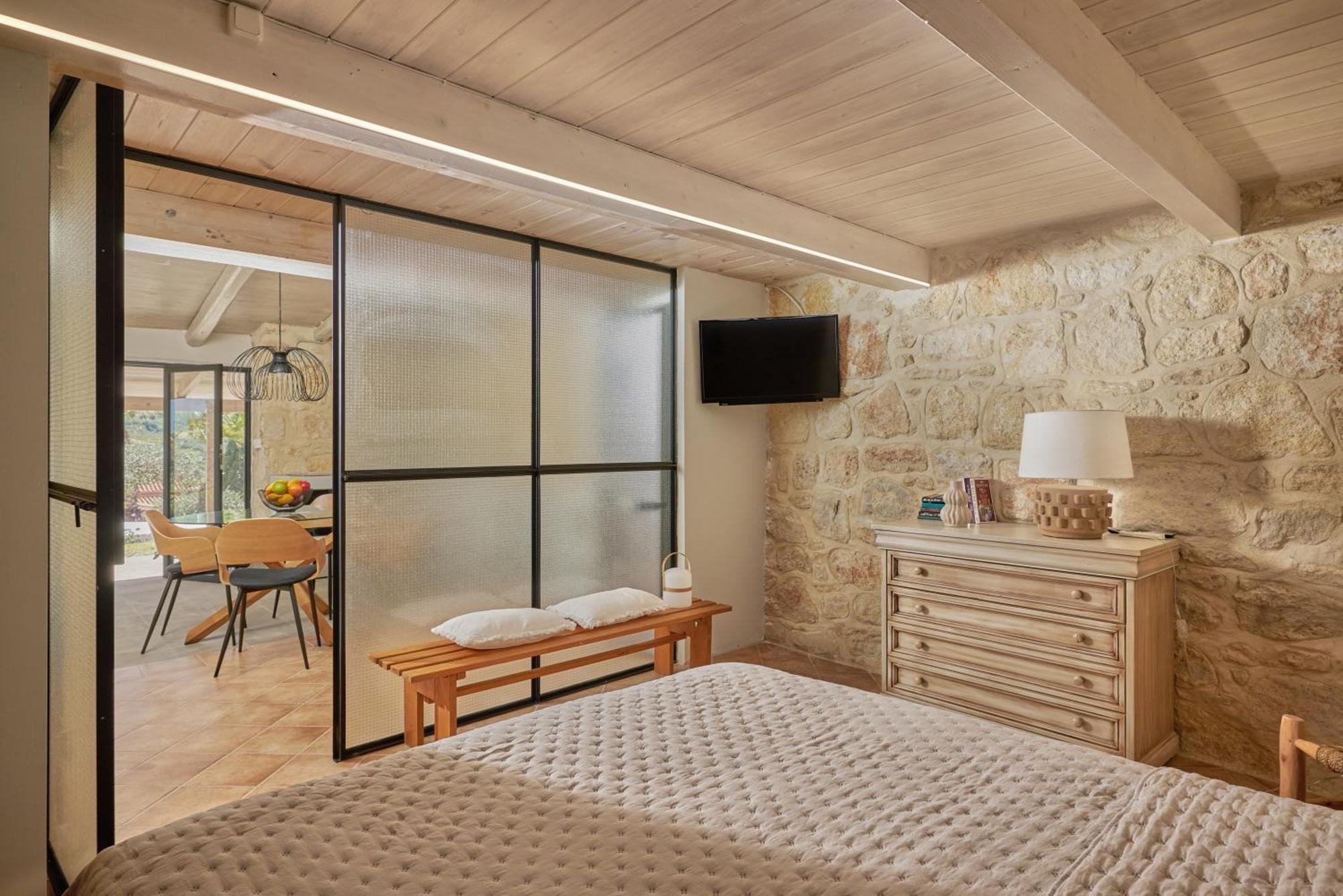 The Olive Grove Villas With Swimming Pool And Breakfast อาร์คันส์ ภายนอก รูปภาพ